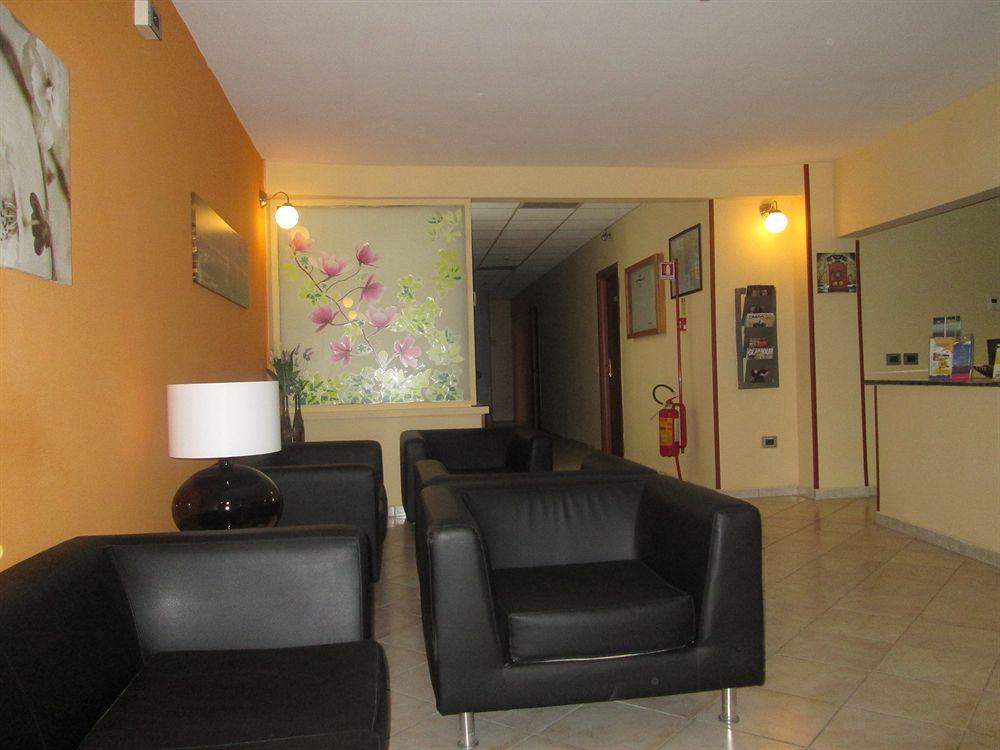 Residenza Partenopea Naples Luaran gambar