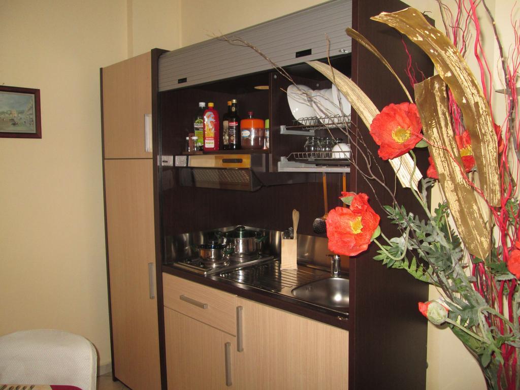 Residenza Partenopea Naples Luaran gambar