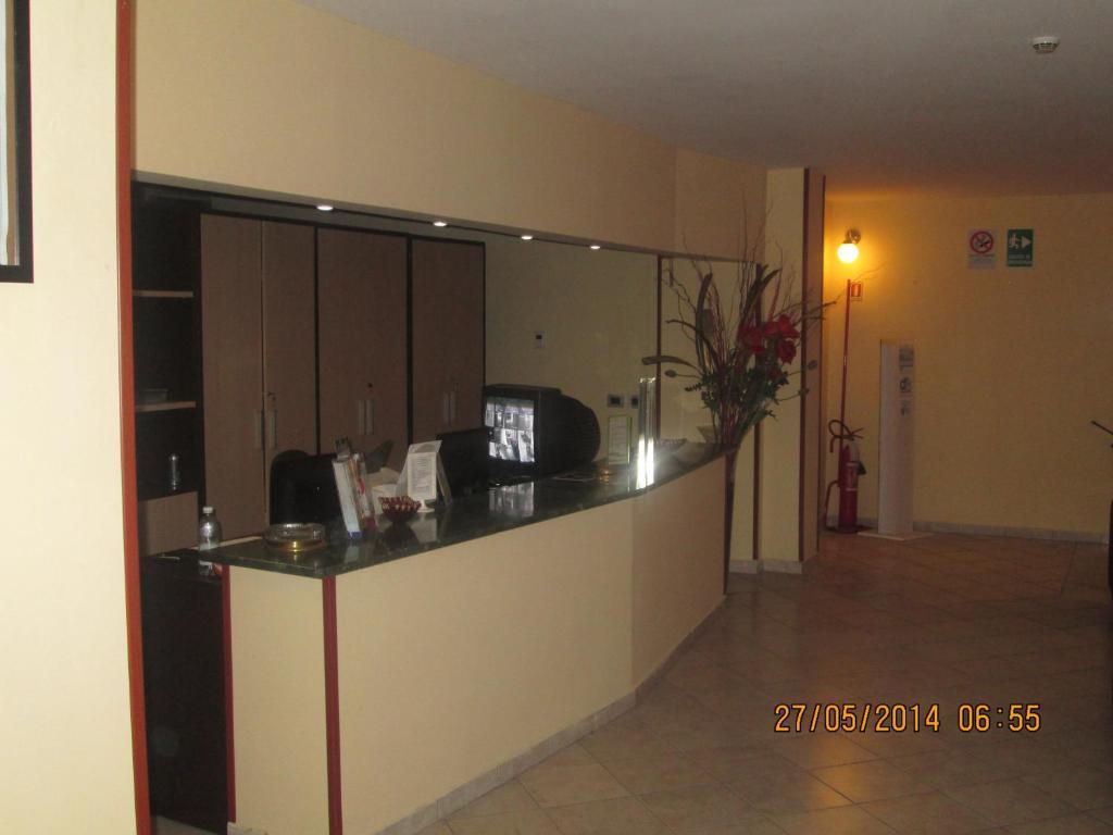 Residenza Partenopea Naples Luaran gambar